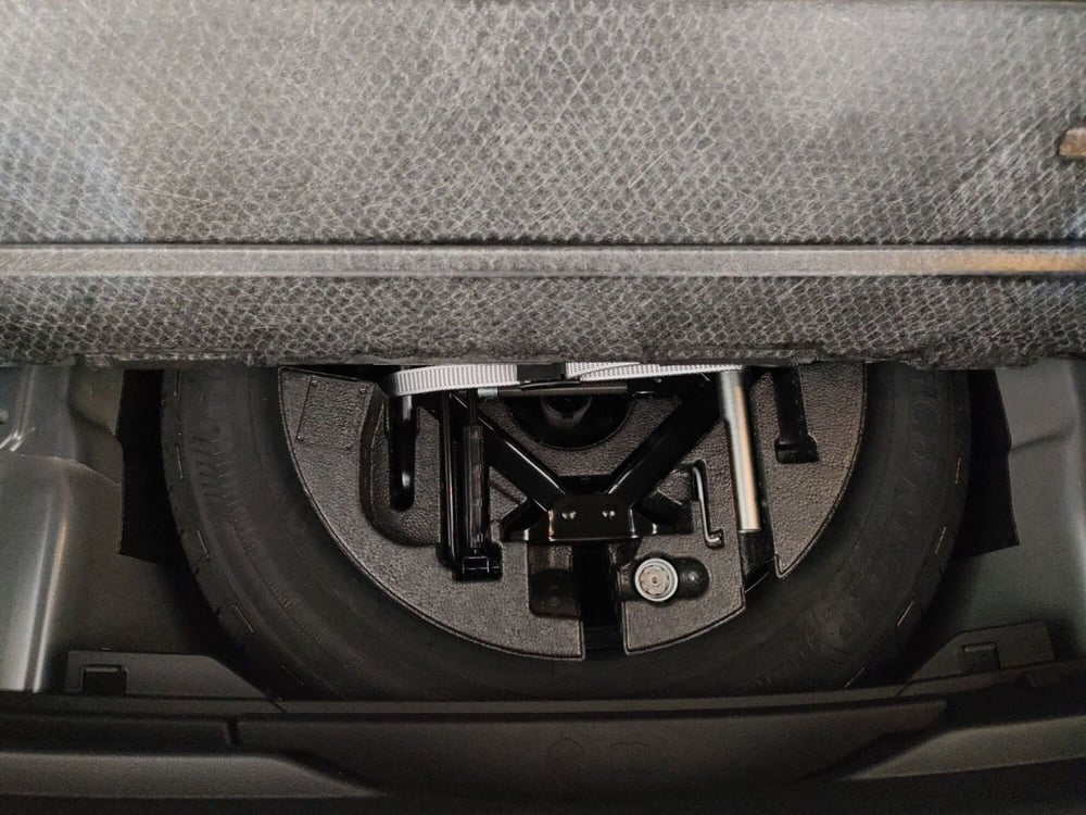 Volkswagen Polo nuova a Napoli (18)
