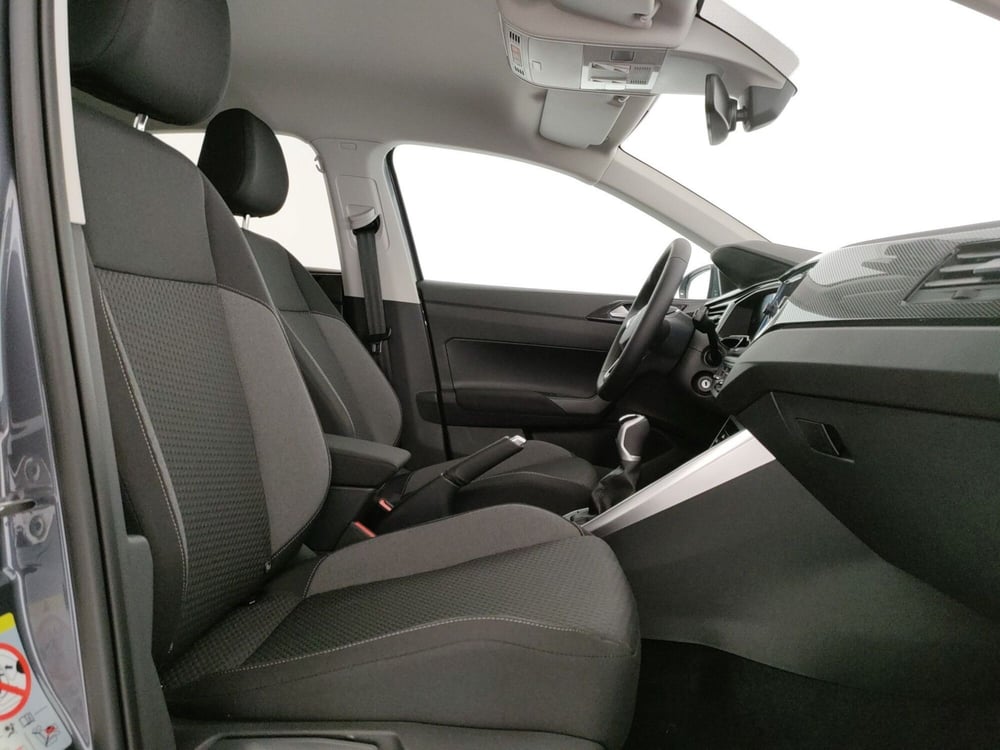 Volkswagen Polo nuova a Napoli (6)