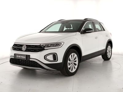 Volkswagen T-Roc 1.0 tsi Life 115cv nuova a Torre Annunziata