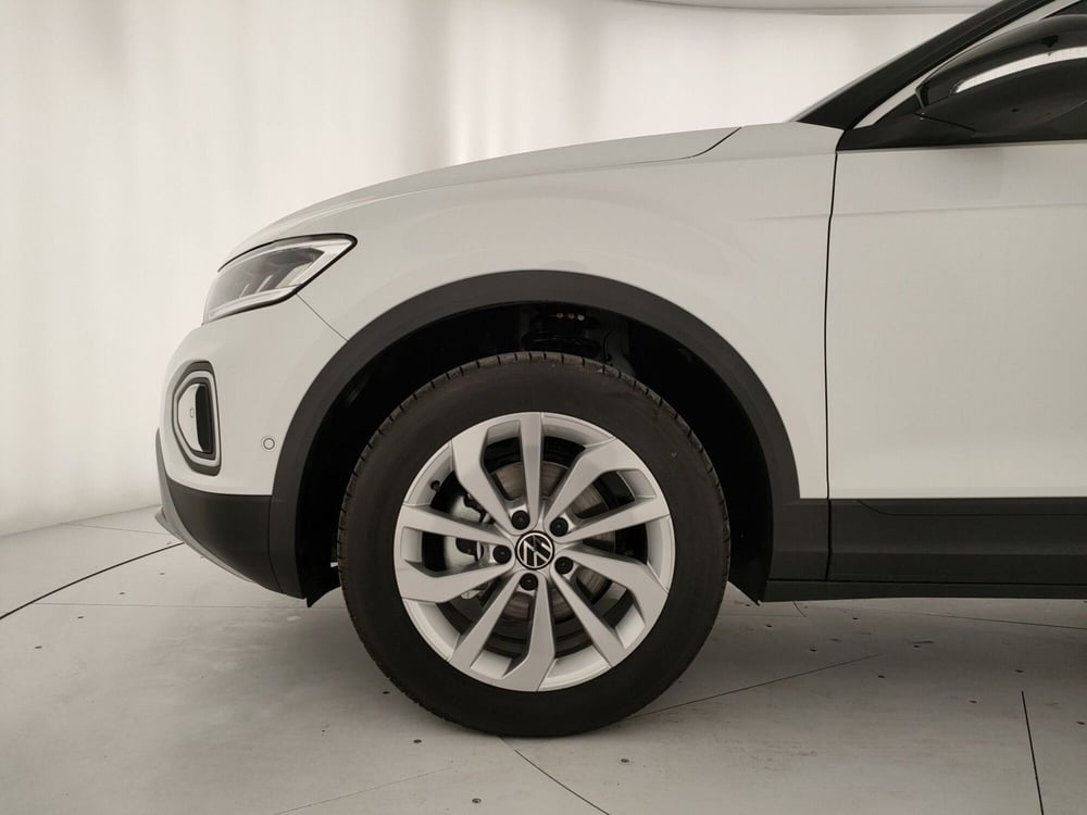 Volkswagen T-Roc nuova a Napoli (5)