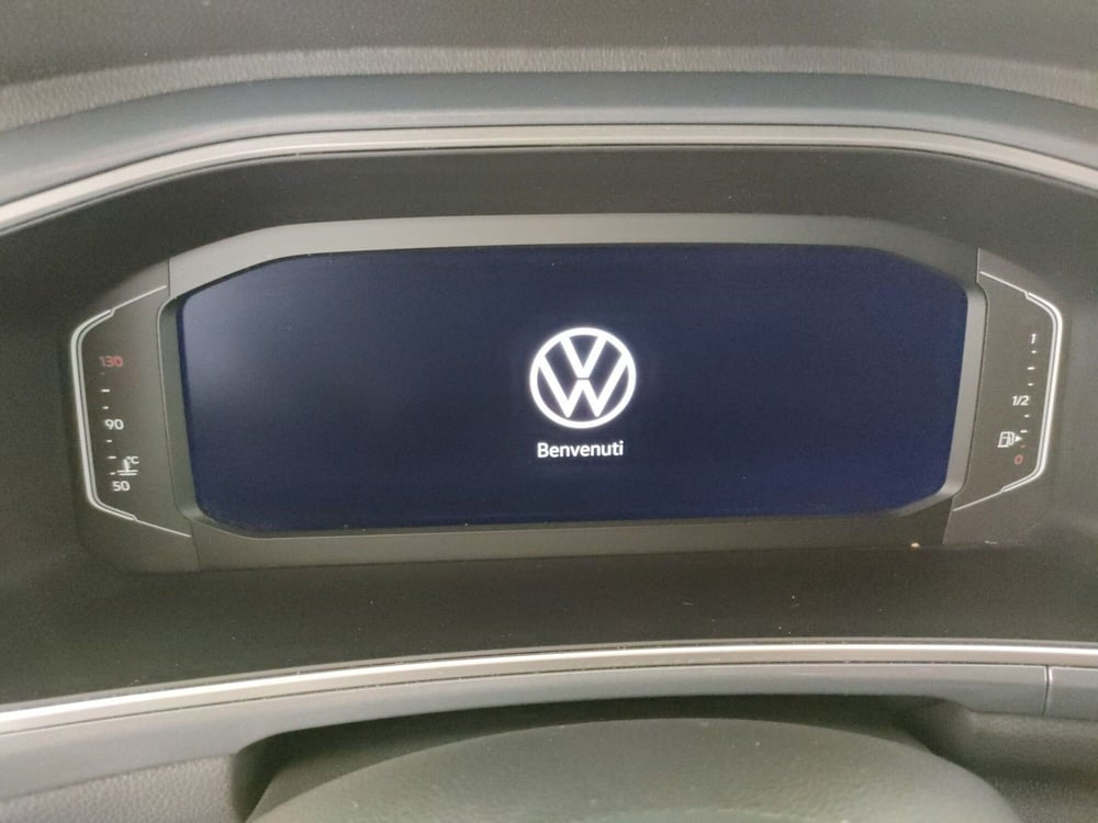 Volkswagen T-Roc usata a Napoli (11)