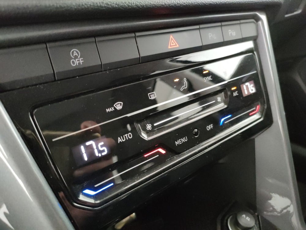 Volkswagen T-Roc usata a Napoli (16)