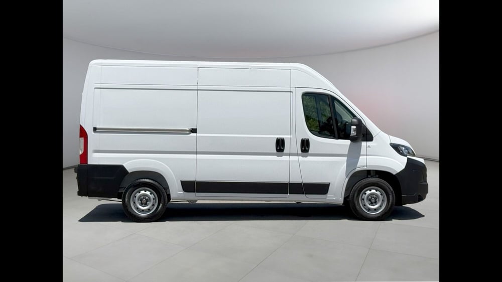 Toyota Proace Max Furgone nuova a Palermo (12)