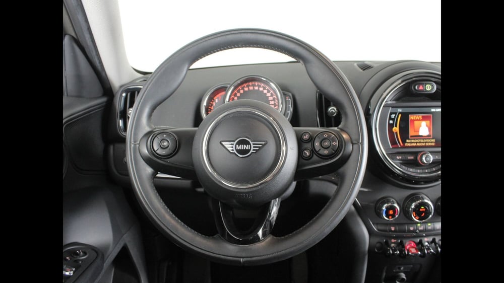 MINI Mini Countryman usata a Palermo (13)
