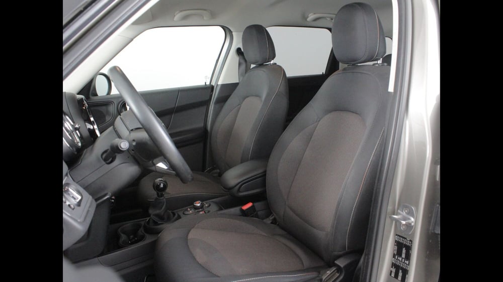MINI Mini Countryman usata a Palermo (8)