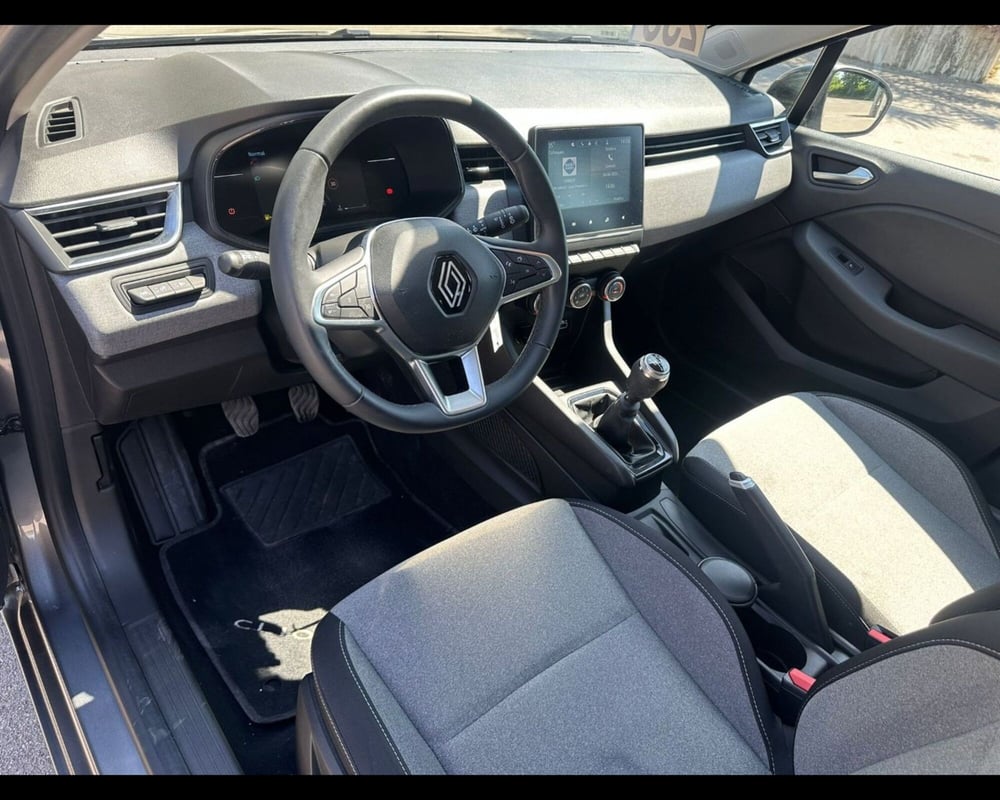 Renault Clio usata a Caserta (14)