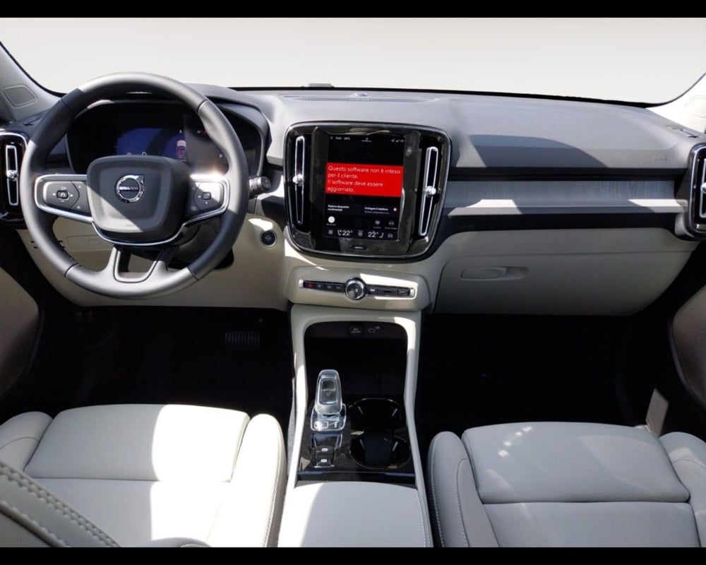 Volvo XC40 nuova a Bologna (12)