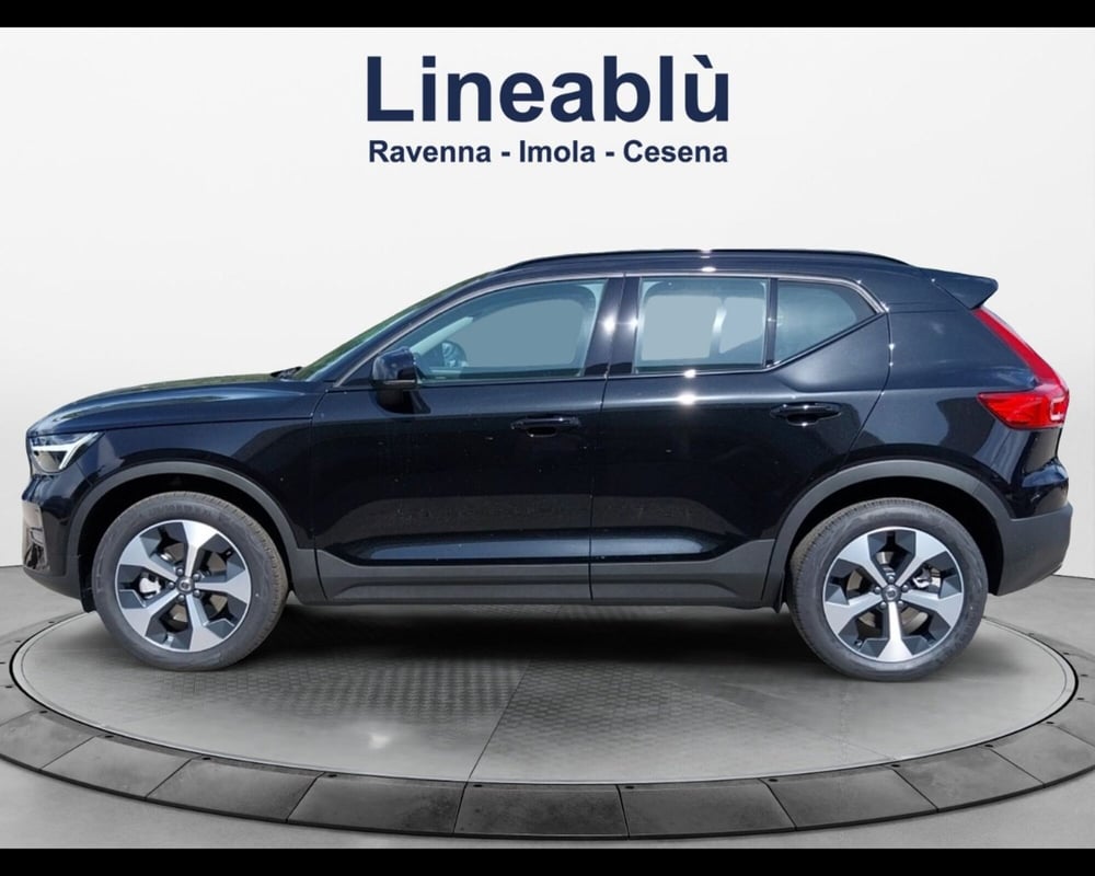 Volvo XC40 nuova a Bologna (2)