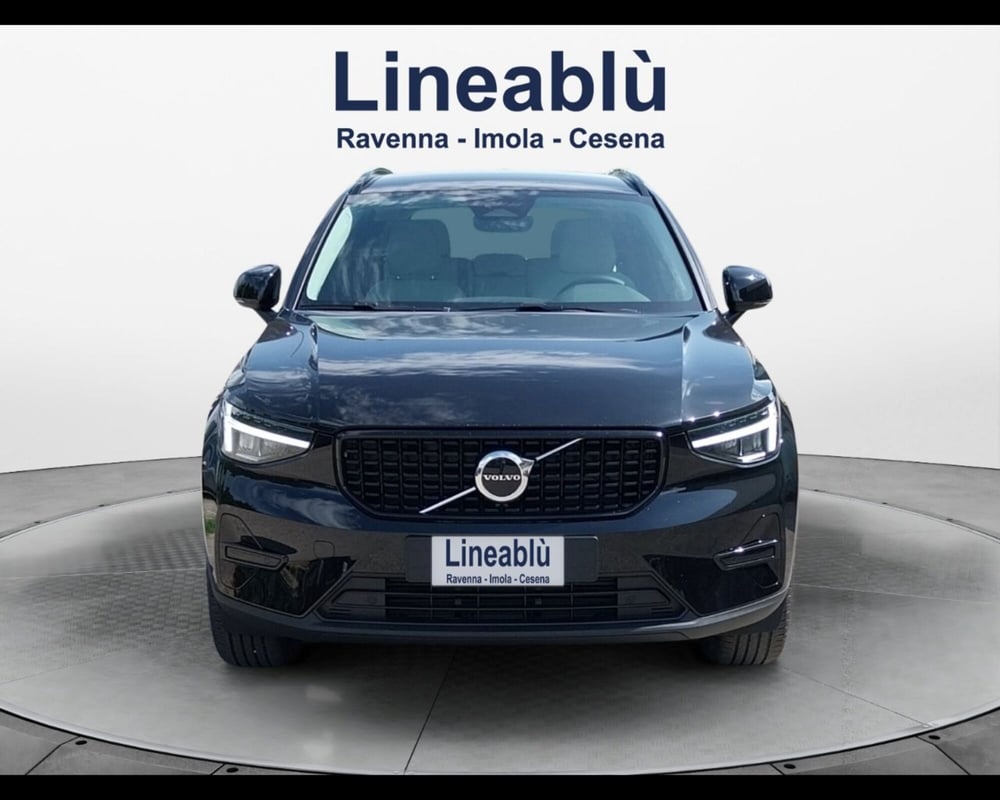 Volvo XC40 nuova a Bologna (8)