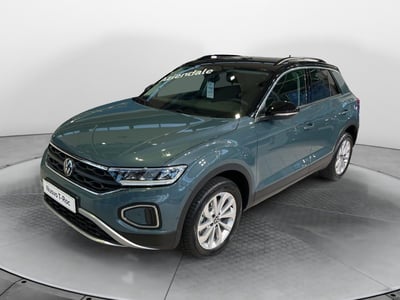 Volkswagen T-Roc 2.0 TDI SCR 150 CV DSG Sport BlueMotion Technology nuova a Carnago