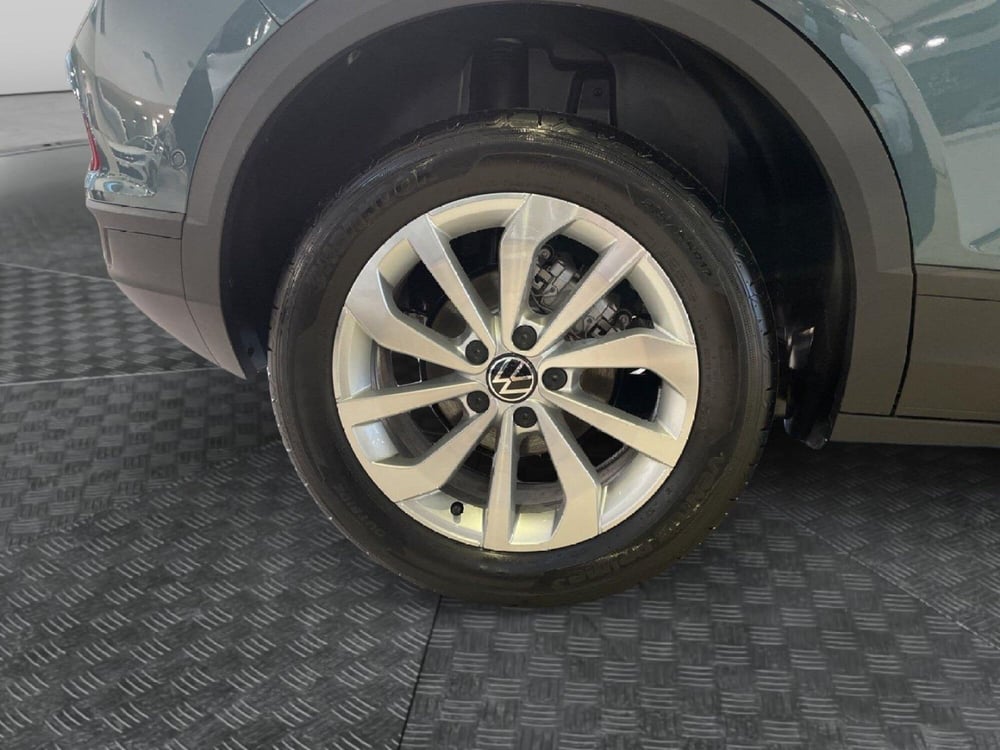 Volkswagen T-Roc nuova a Varese (7)