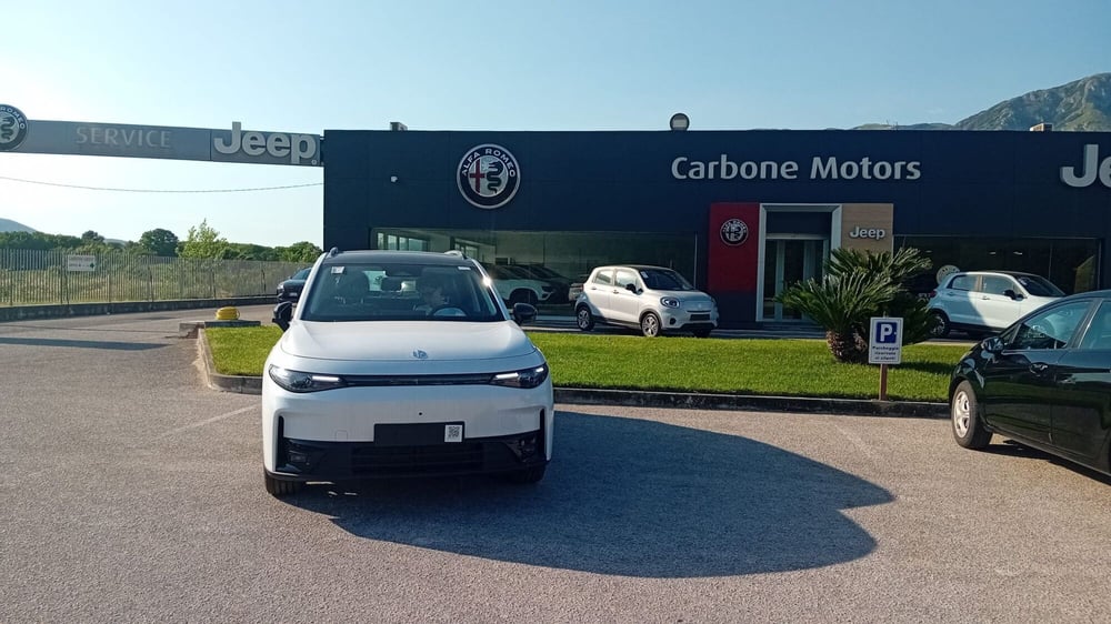 Leapmotor C10 nuova a Benevento (16)