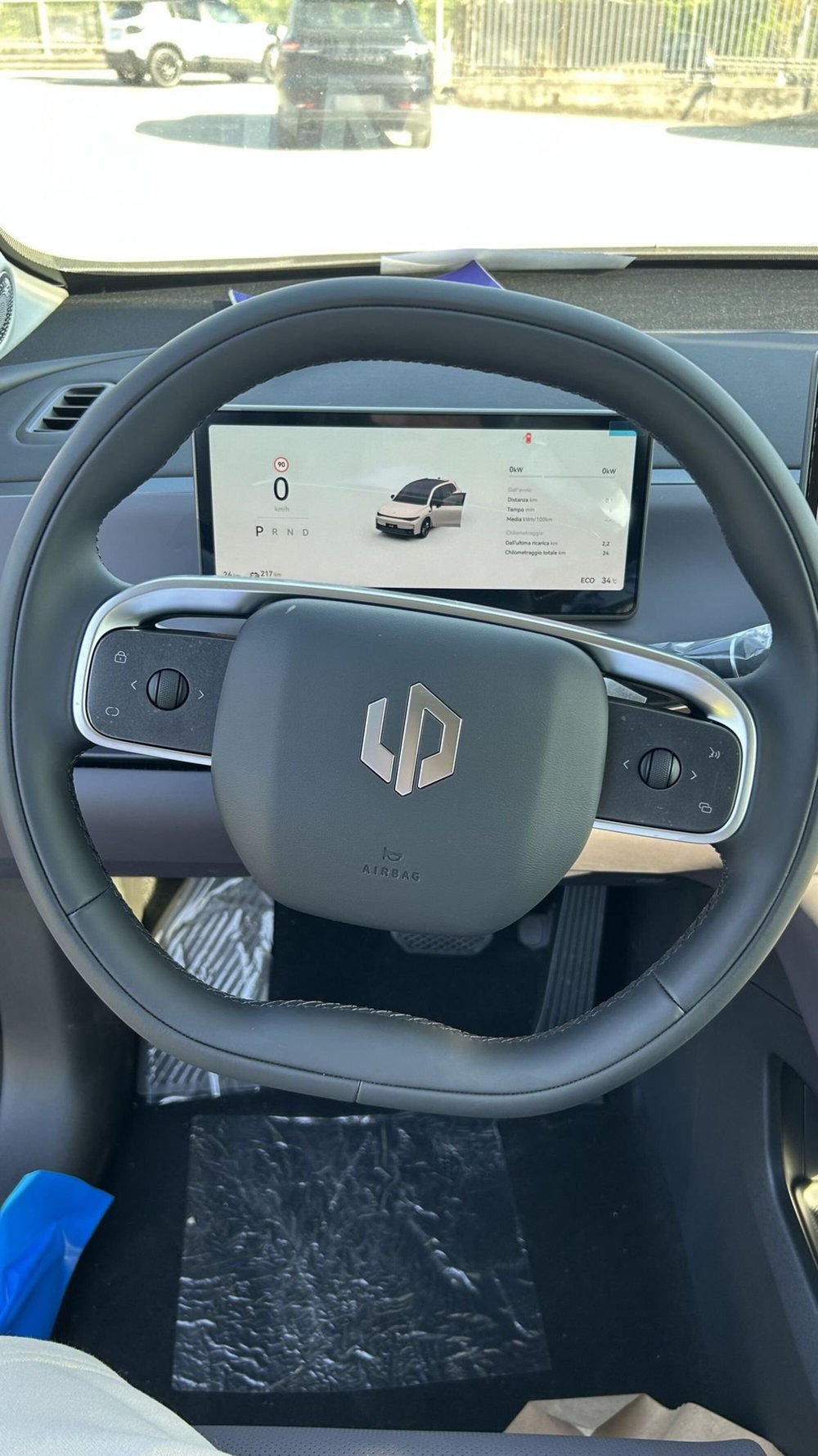 Leapmotor C10 nuova a Benevento (7)