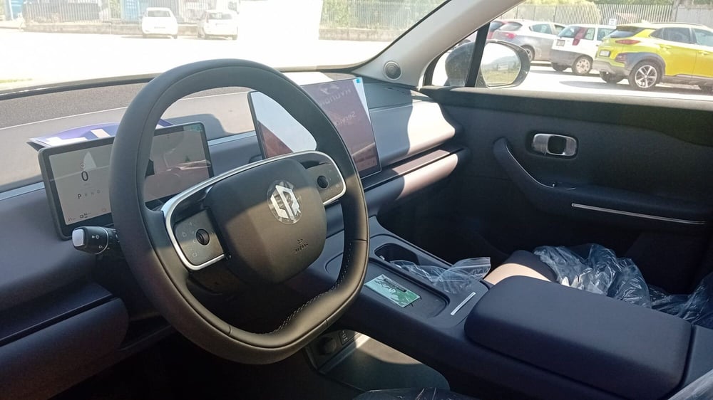Leapmotor C10 nuova a Benevento (13)