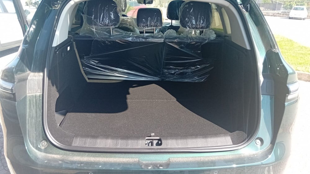 Leapmotor C10 nuova a Benevento (16)