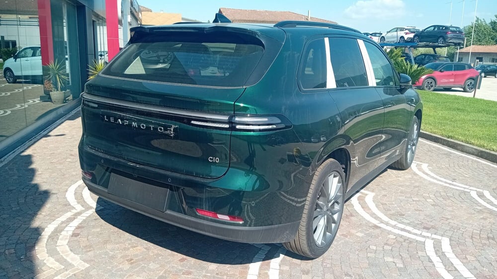 Leapmotor C10 nuova a Benevento (3)