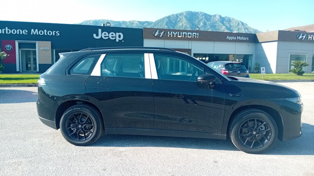 Leapmotor C10 nuova a Benevento (7)