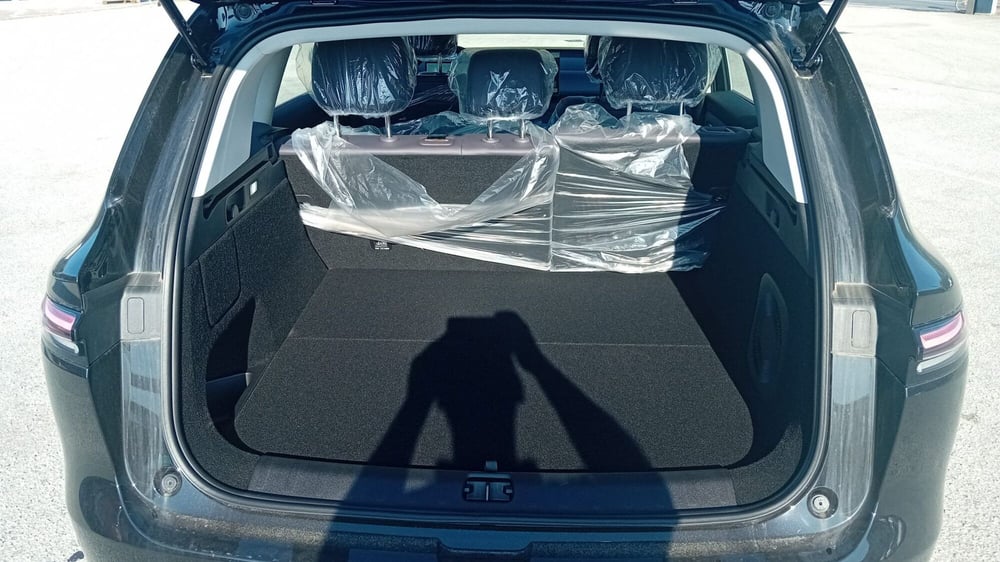 Leapmotor C10 nuova a Benevento (9)