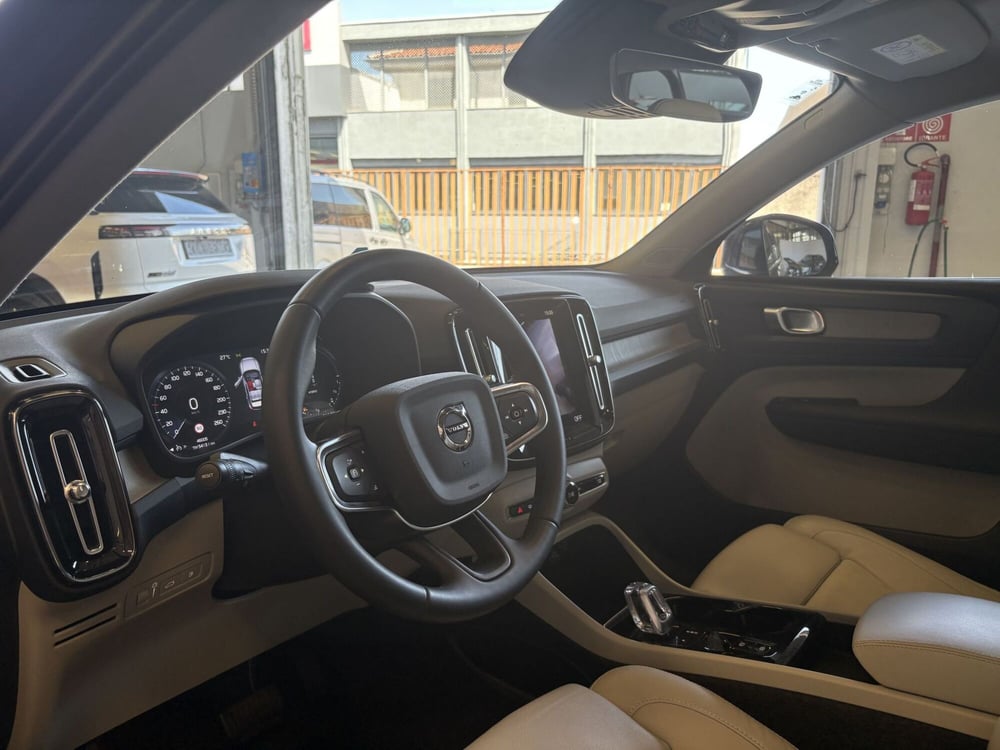 Volvo XC40 usata a Monza e Brianza (10)