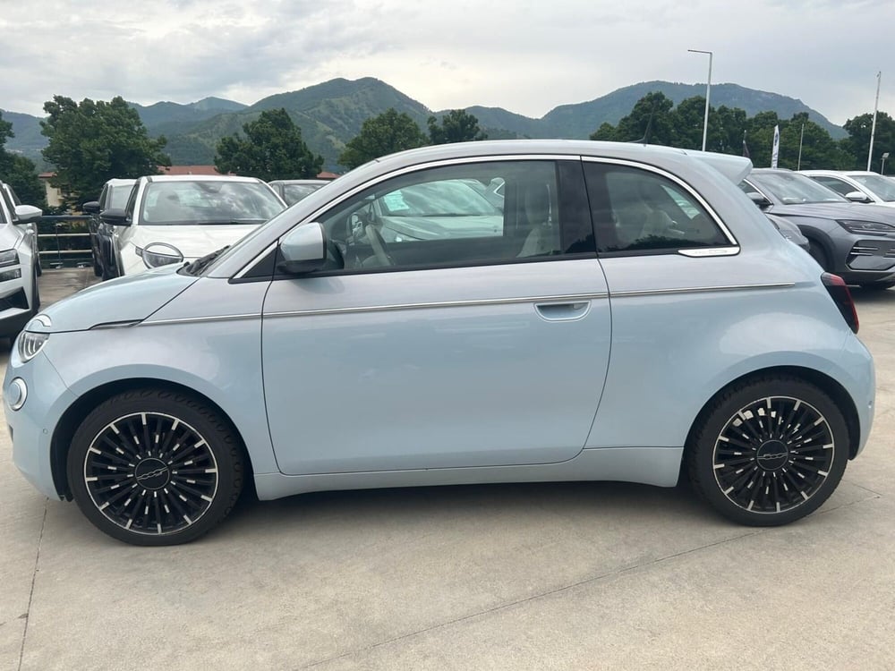 Fiat 500e usata a Salerno (10)