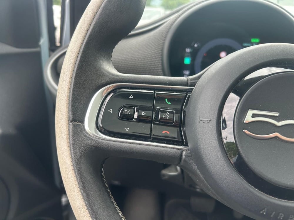 Fiat 500e usata a Salerno (16)