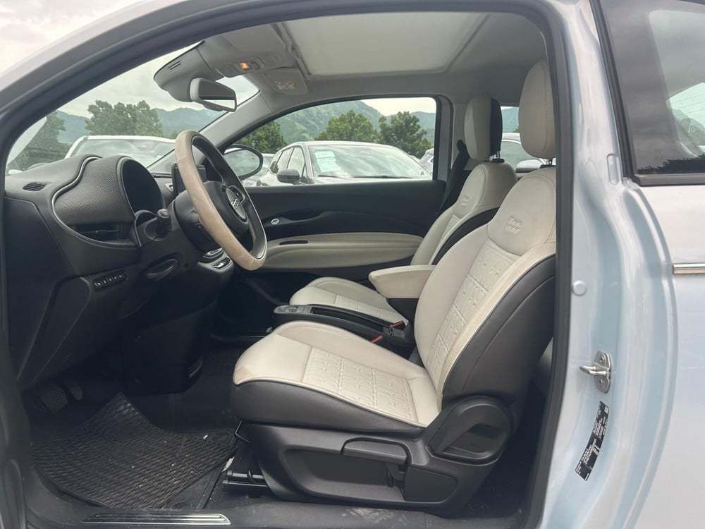 Fiat 500e usata a Salerno (6)