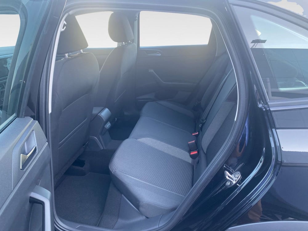 Volkswagen Taigo nuova a Frosinone (11)