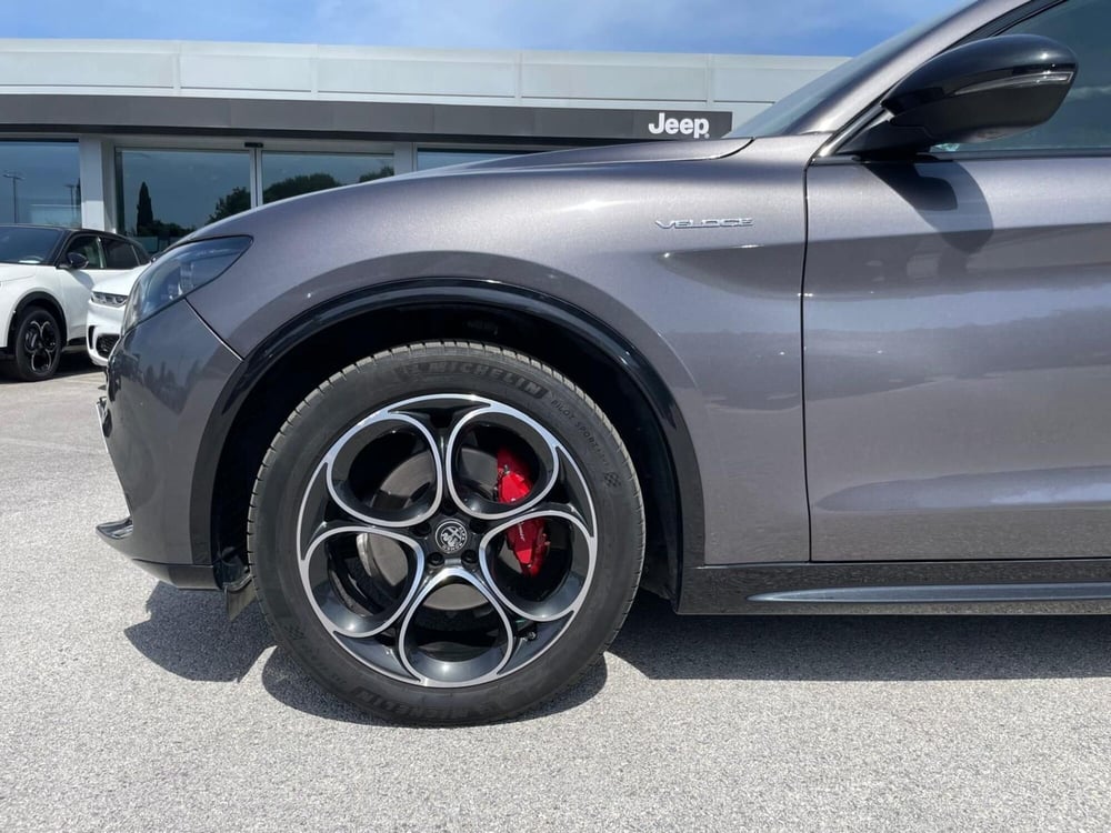 Alfa Romeo Stelvio usata a Ancona (9)