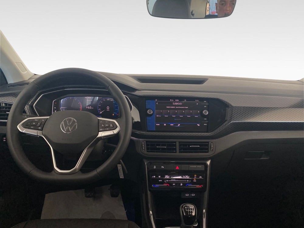 Volkswagen T-Cross nuova a Frosinone (13)