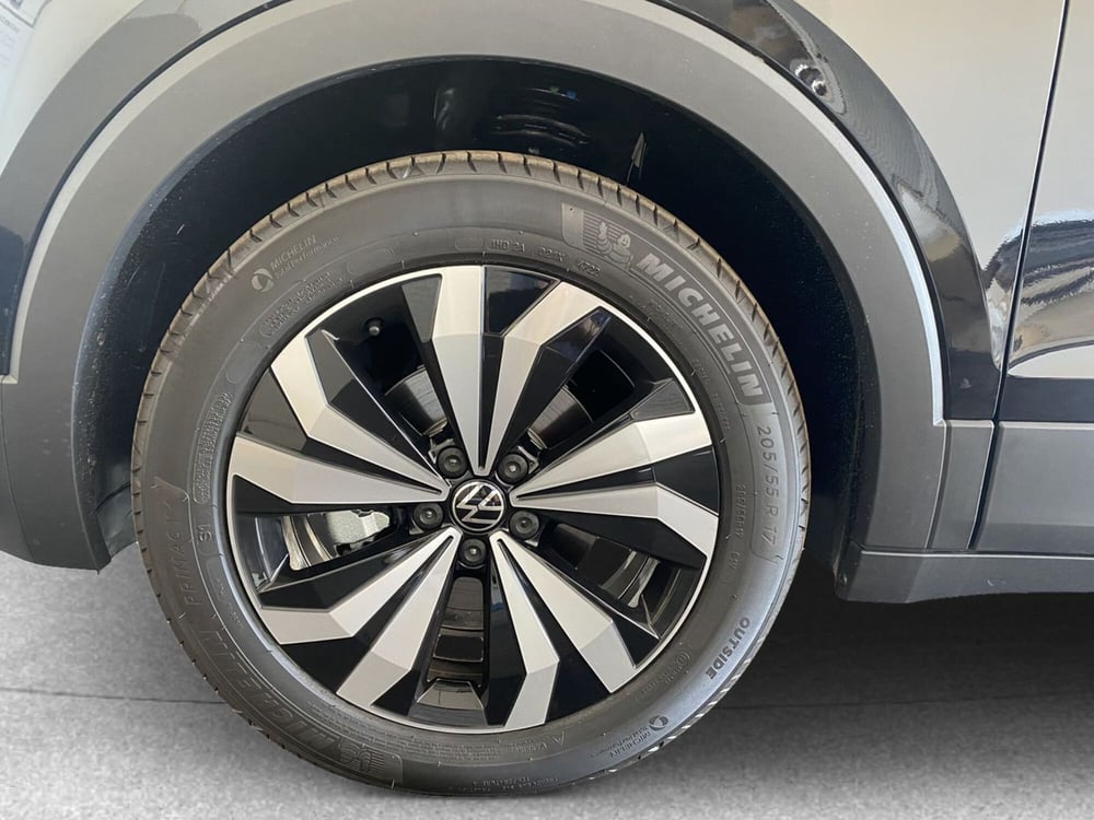 Volkswagen T-Cross nuova a Frosinone (7)
