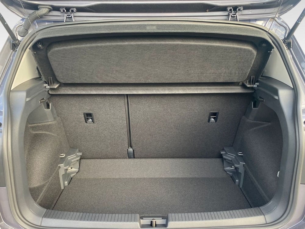 Volkswagen T-Cross nuova a Frosinone (14)