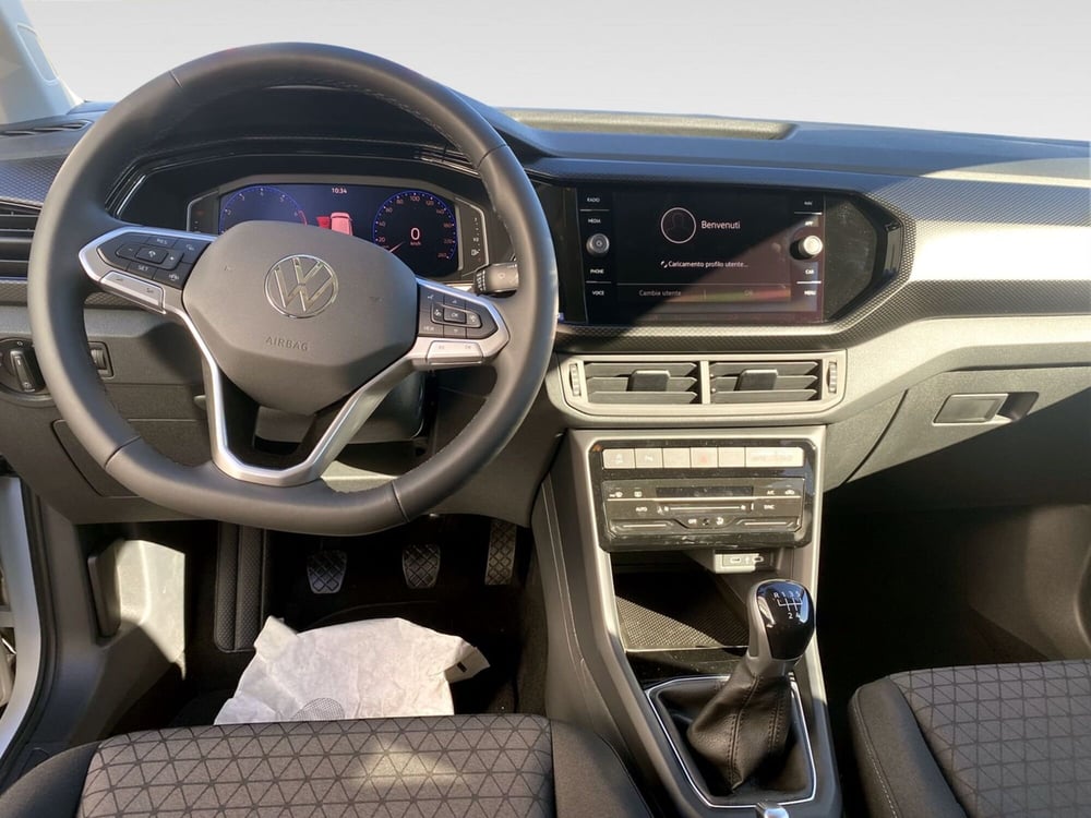 Volkswagen T-Cross nuova a Frosinone (13)