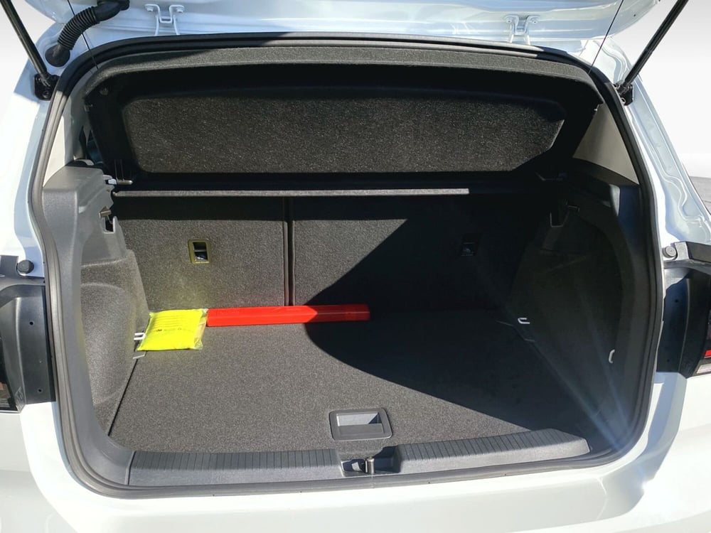 Volkswagen T-Cross nuova a Frosinone (14)