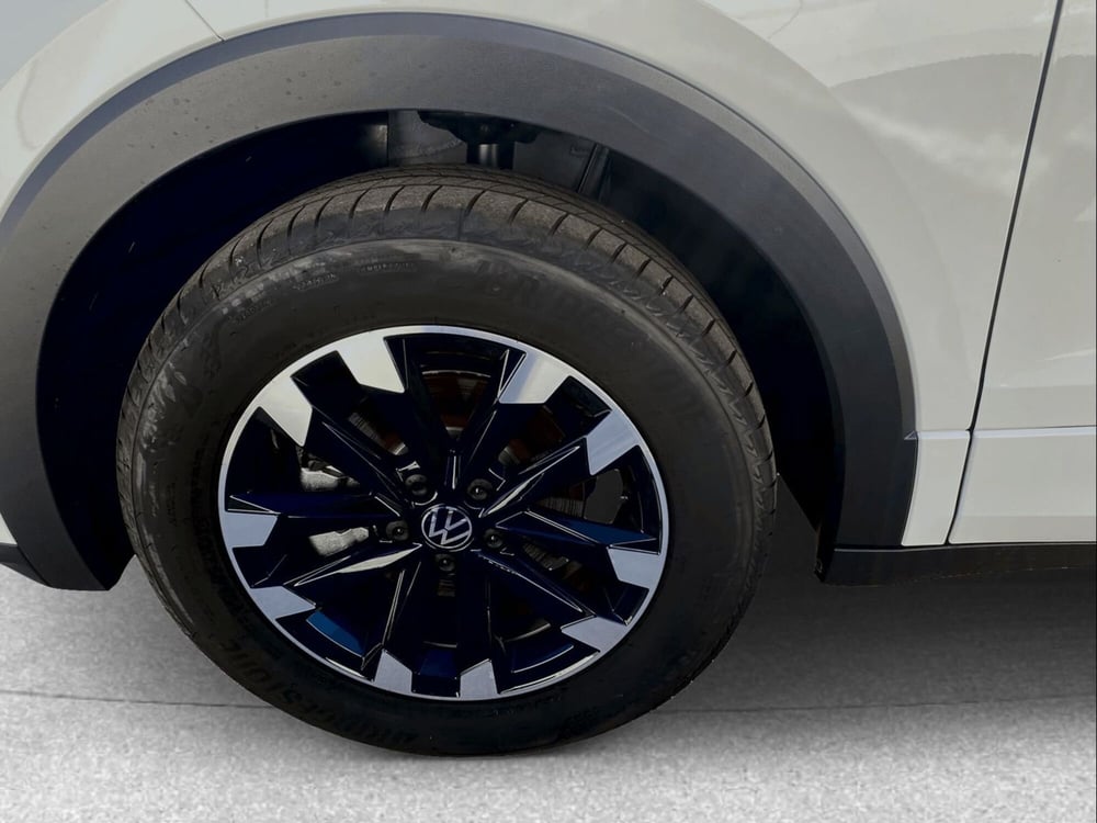 Volkswagen T-Cross nuova a Frosinone (9)