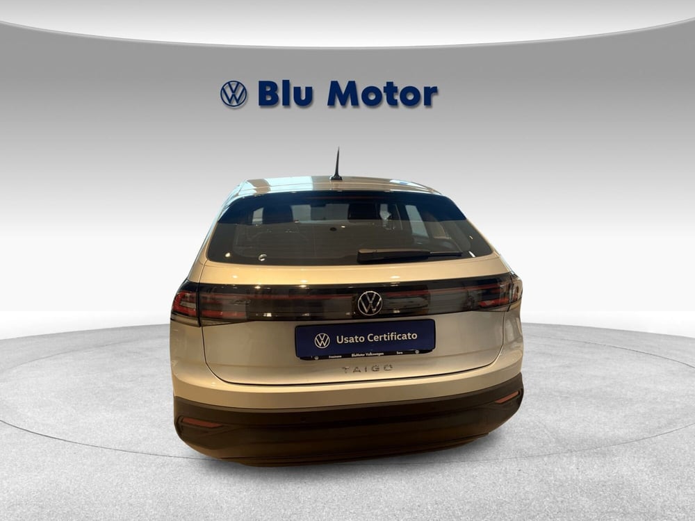 Volkswagen Taigo nuova a Frosinone (5)