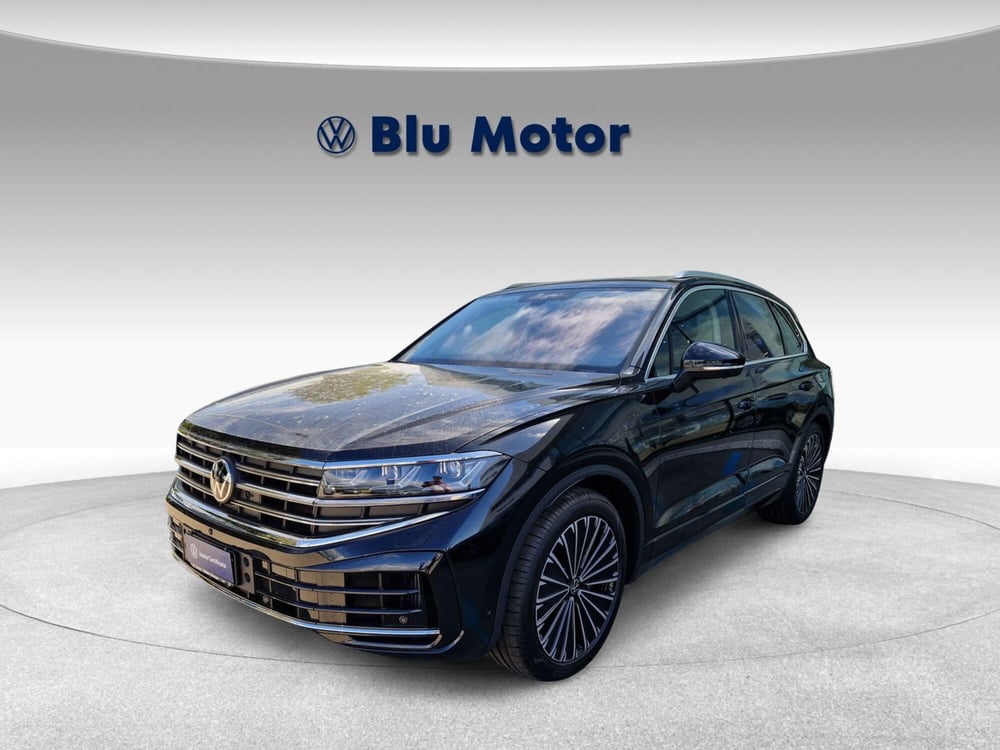 Volkswagen Touareg nuova a Frosinone