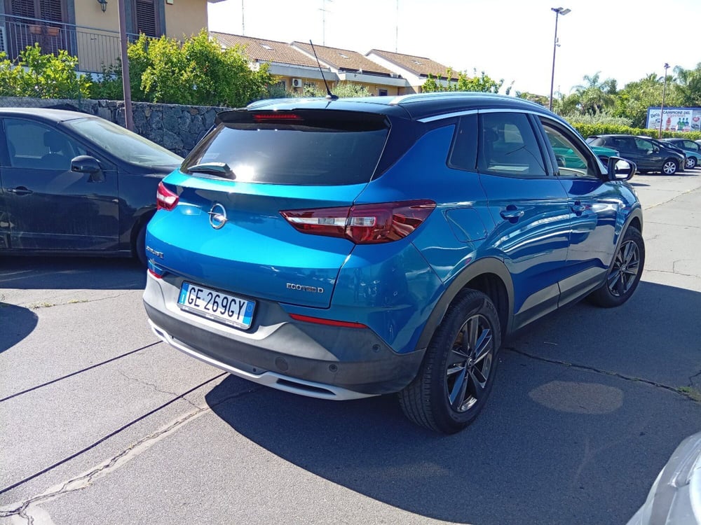 Opel Grandland X usata a Catania (3)