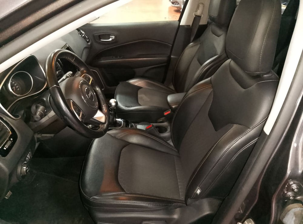 Jeep Compass usata a Lucca (8)