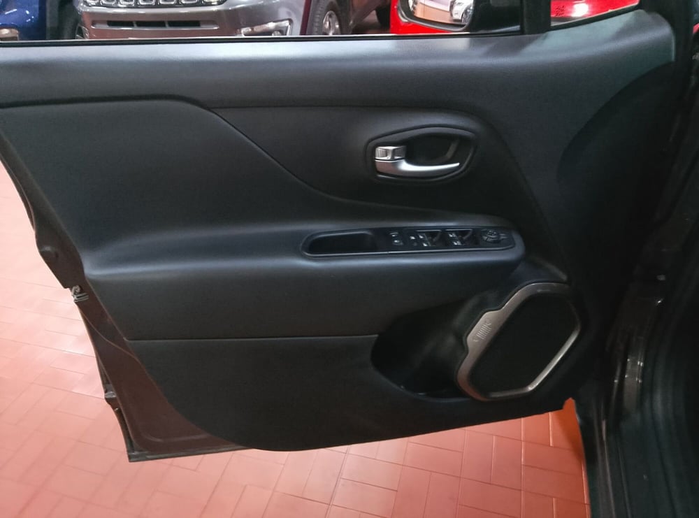 Jeep Renegade usata a Lucca (8)