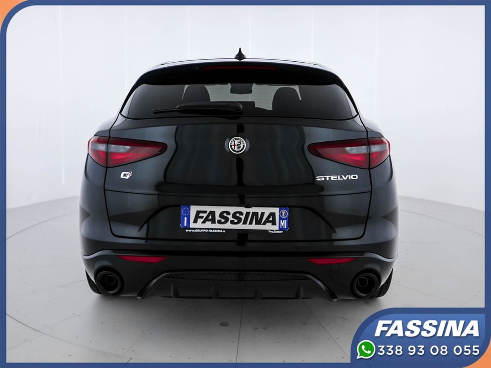 Alfa Romeo Stelvio usata a Milano (5)