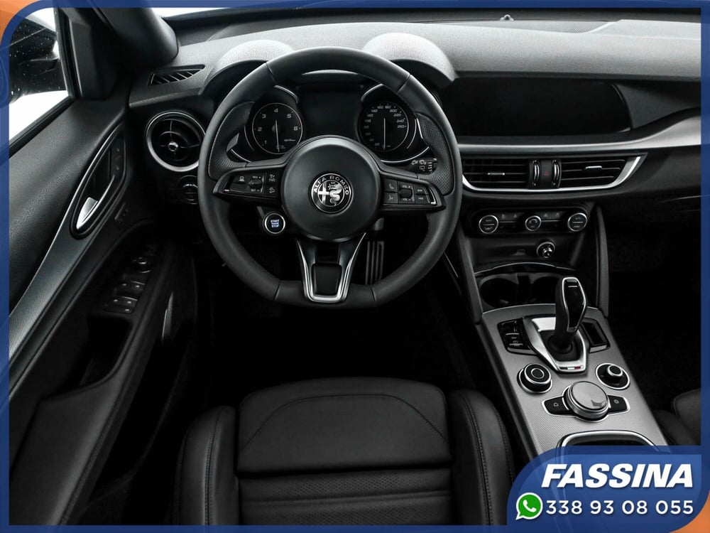 Alfa Romeo Stelvio usata a Milano (9)
