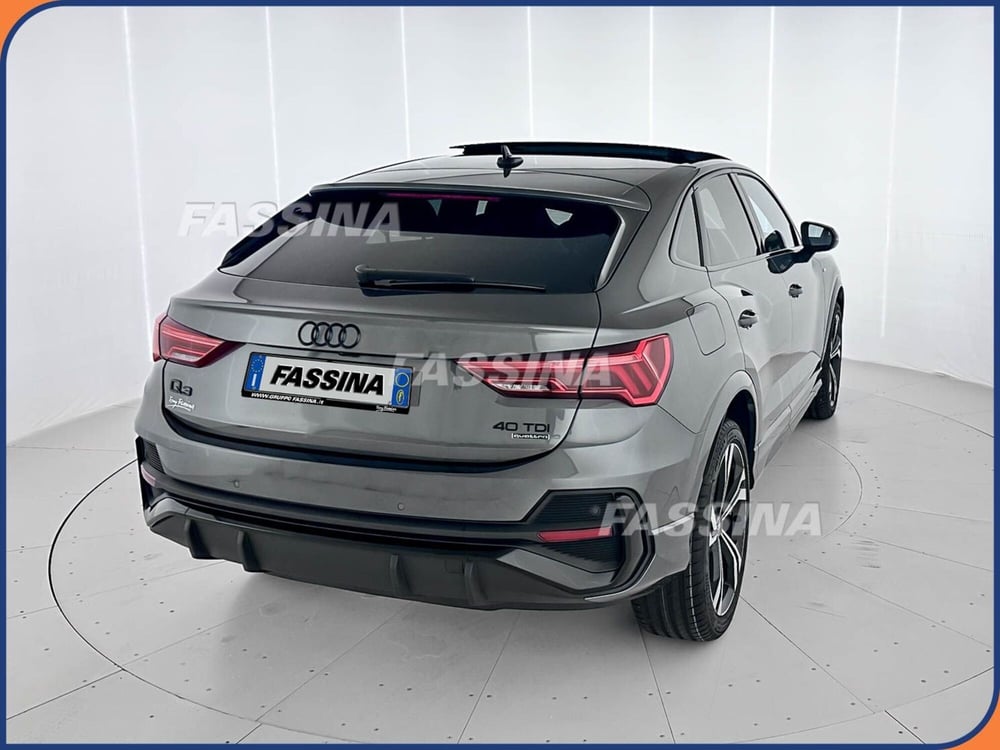 Audi Q3 Sportback nuova a Milano (6)
