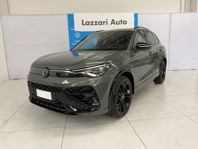 Volkswagen Tiguan 1.5 etsi R-Line 150cv dsg nuova a Cornegliano Laudense