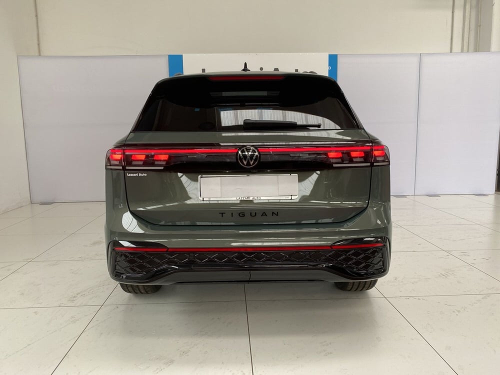 Volkswagen Tiguan nuova a Lodi (5)