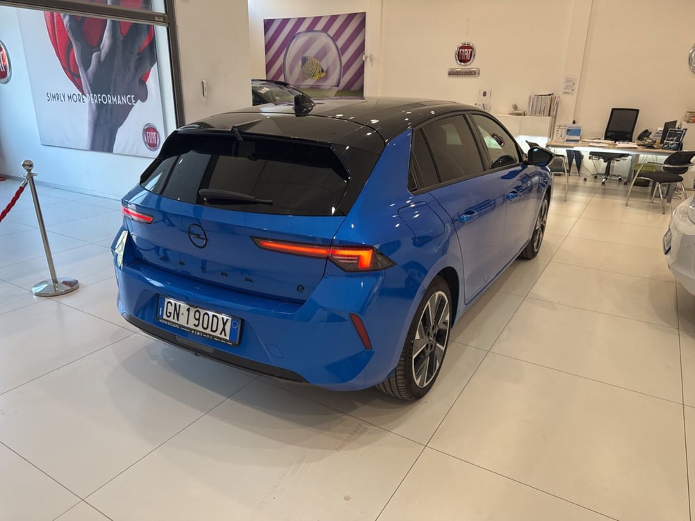 Opel Astra nuova a Palermo (13)