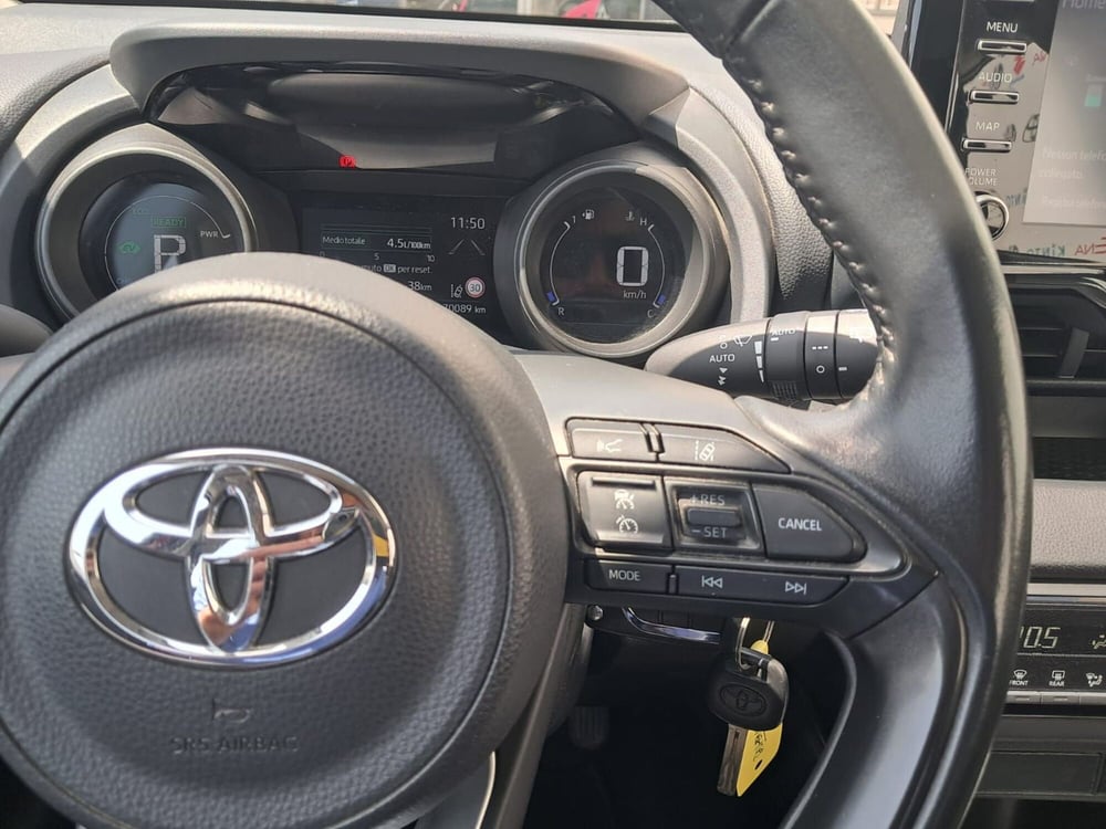 Toyota Yaris usata a Cagliari (17)