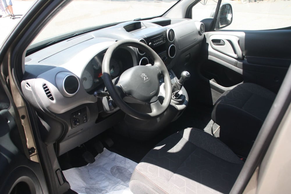 Peugeot Partner usata a Catania (14)