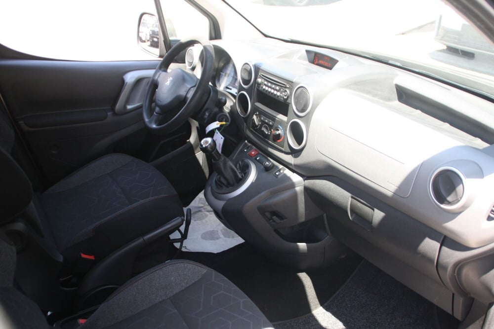 Peugeot Partner usata a Catania (15)