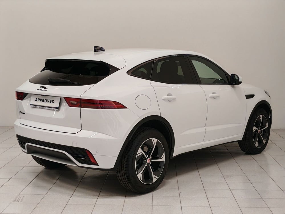 Jaguar E-Pace usata a Novara (2)