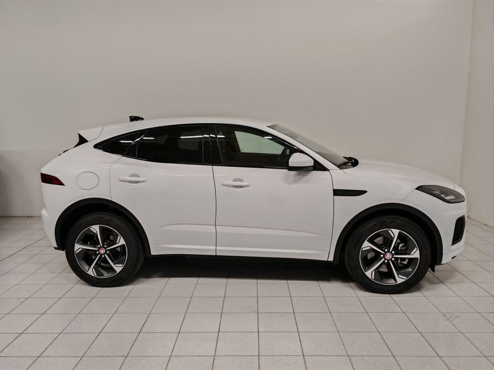 Jaguar E-Pace usata a Novara (6)